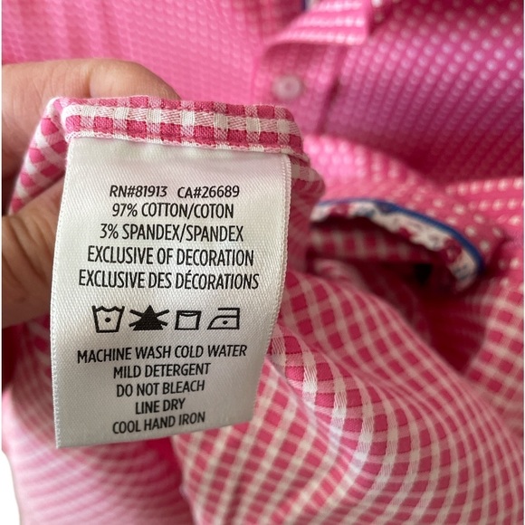 Robert Graham, Pink & White Long Sleeve, Checkered Button Up Shirt, Size L - Picture 7 of 7